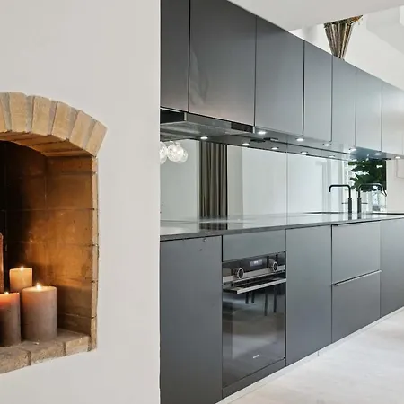 Central Apartment