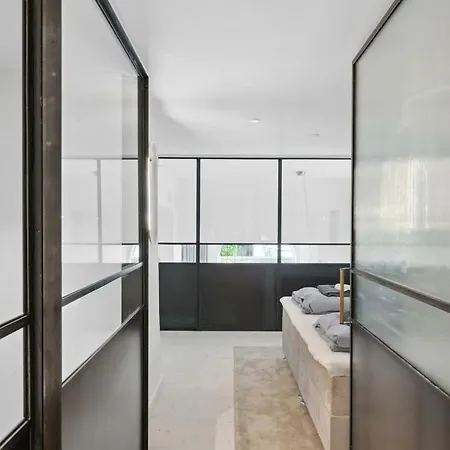 Appartement Central Apartment *