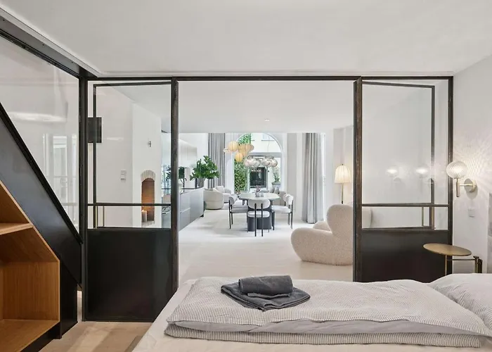 Central Apartment